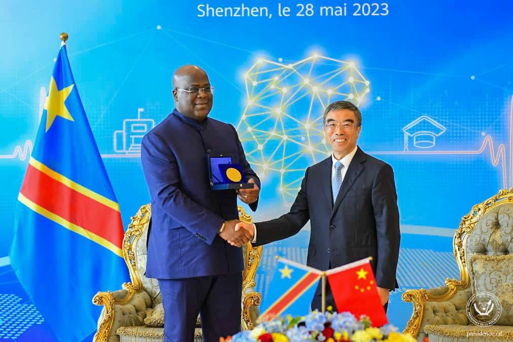 RDC : Félix Tshisekedi obtient un accord avec la société chinoise Huawei pour le développement du numérique - LACEMAC INFOS