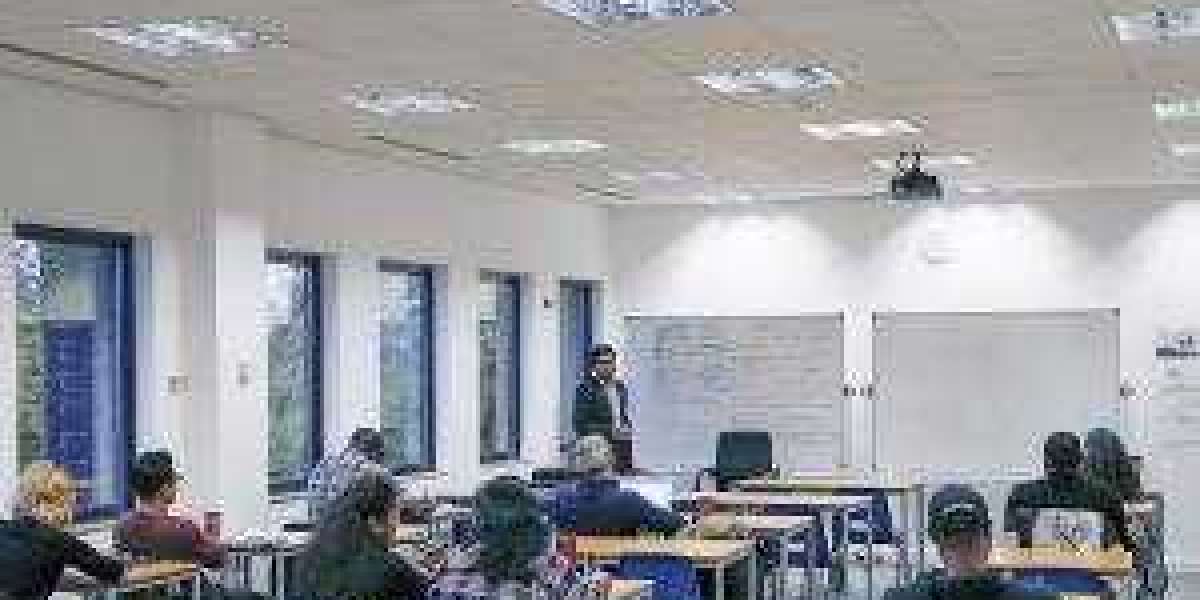 Simple Steps to Enroll for a Course at LCUK