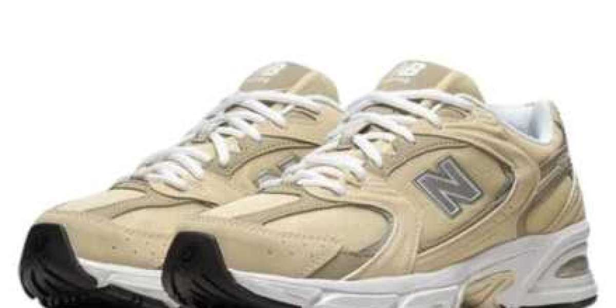 גלו את הרבגוניות של React Element 55 וסנדל Goldstar Strap