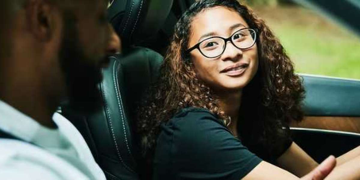 Essential Insights into New Driver Training and Driving Schools in Bristol