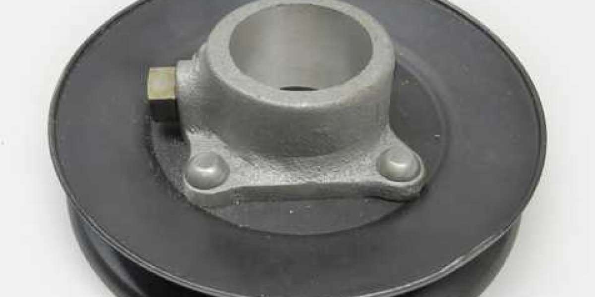 Exploring the Hercules Hit Miss Engine and Pulley Flat Belt