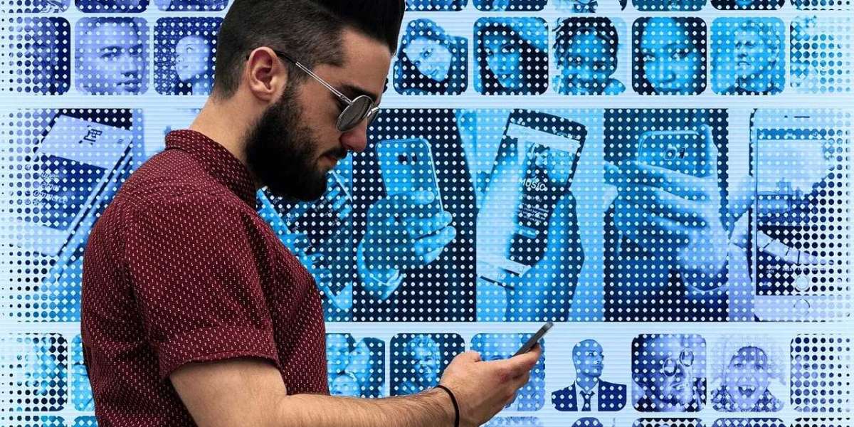 قوة بناء الحضور الرقمي عبر المنصات