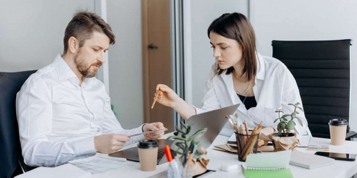 Navigating POSH Compliance: Comprehensive Online Training Courses Available at Training Central Solutions