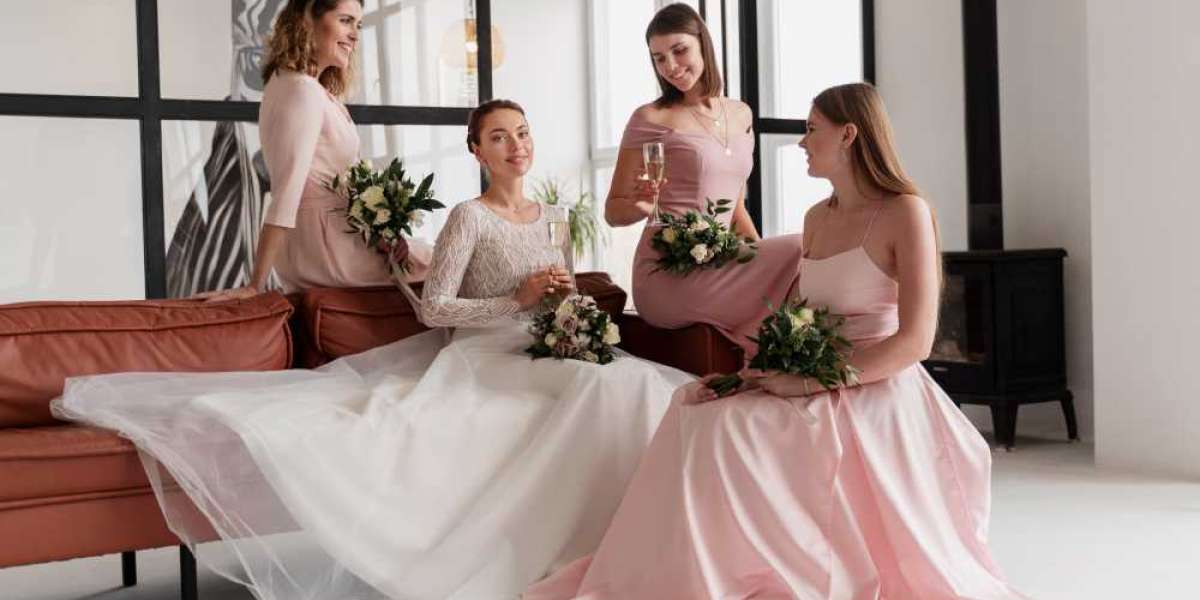 Affordable Yet Elegant: Where to Find Modest Wedding Gowns