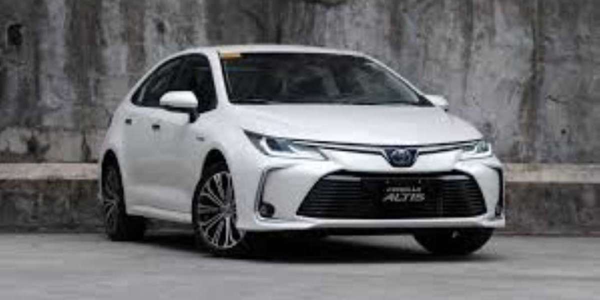 Corporate Travel Made Easy: Rent a Car in Lahore for Business Needs