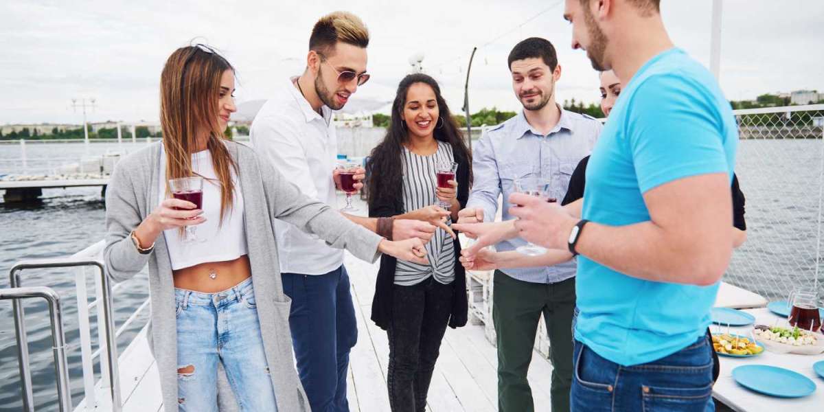 Why Choose a Birthday Party Boat Rental for Your Next Celebration?
