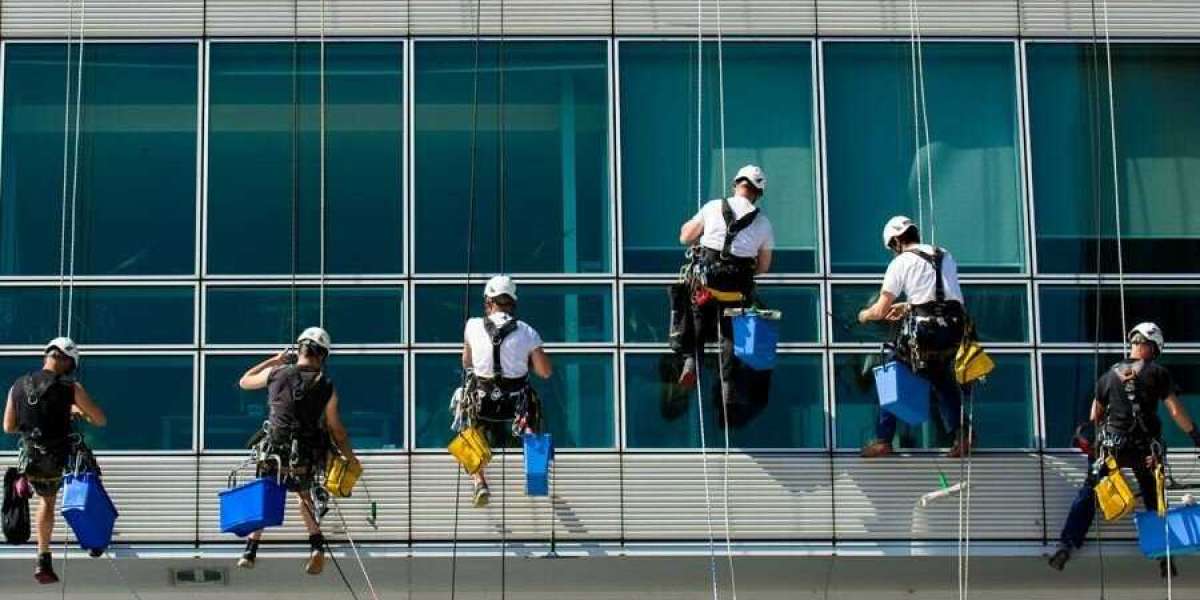 The Importance of Professional Office Building Cleaning in Fort Lauderdale, FL