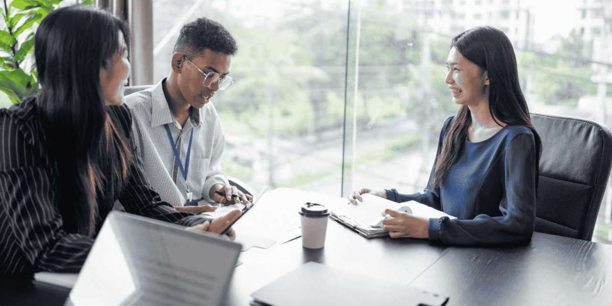 Simplify Workforce Tracking with Smart Attendance Management Software
