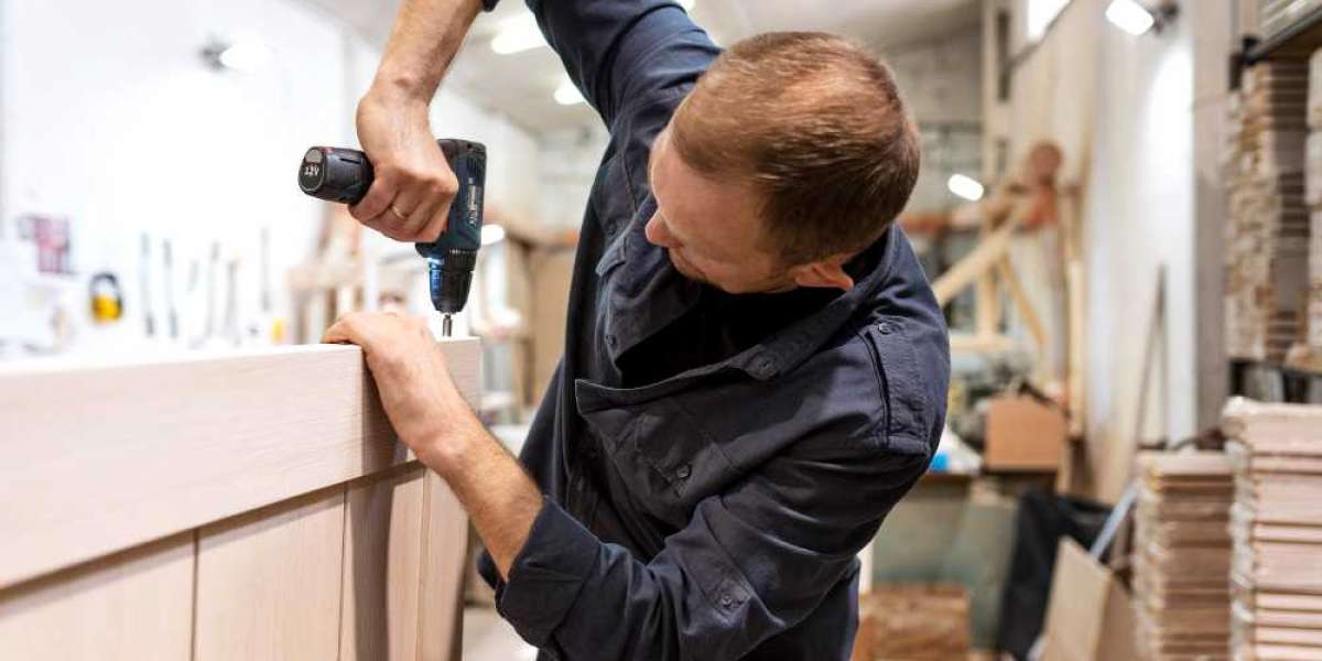 Why Homeowners Are Turning to Custom Cabinetry Services for Unique Interiors
