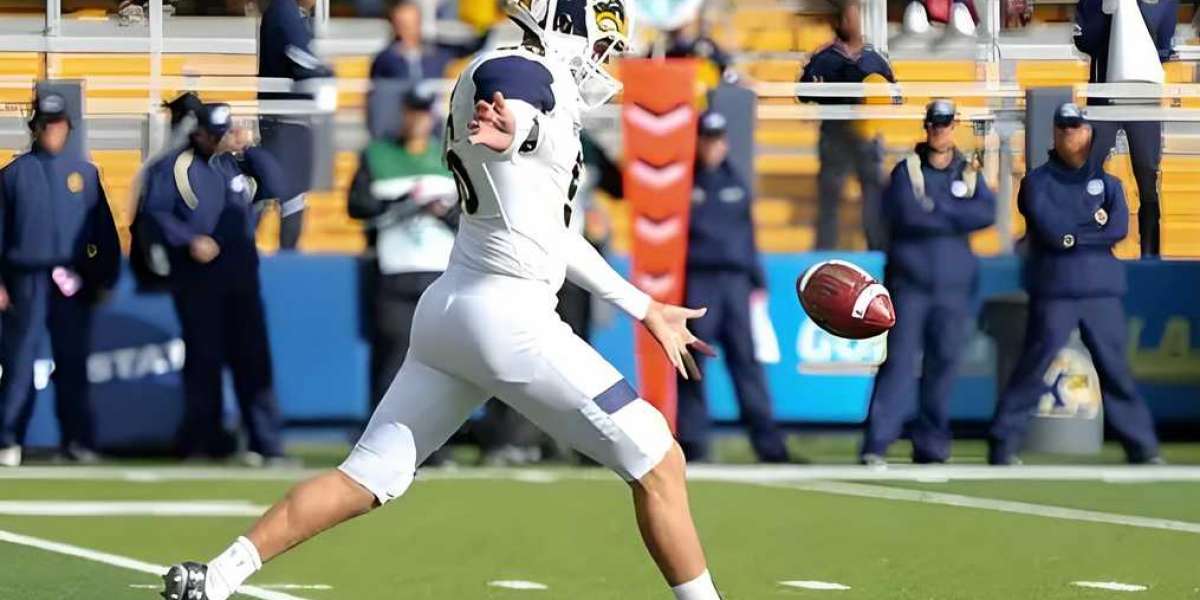 College Football 26 Coins Guide: Fastest Ways to Earn Spend and Trade In-Game Currency