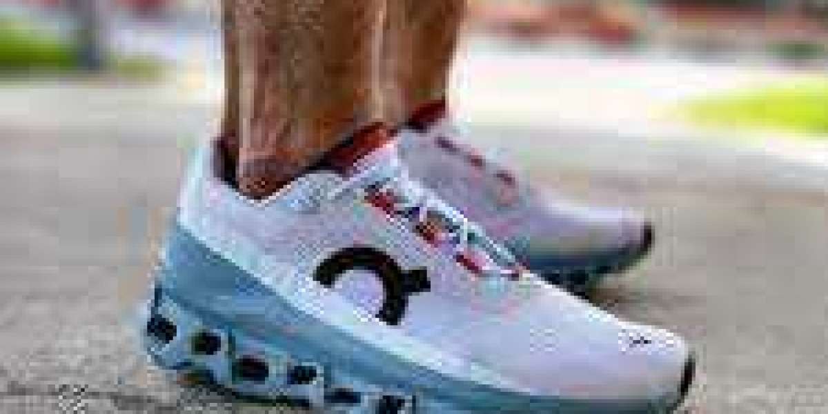 On Cloud & Pink Palm Puff: A New Wave of Comfort