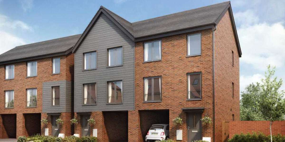 The Rise of Modern Elegance: Choosing the Right Luxury House Builders