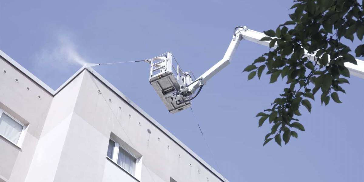 Saubere Sache: Ihr Weg zu glänzenden Immobilien und Fassaden