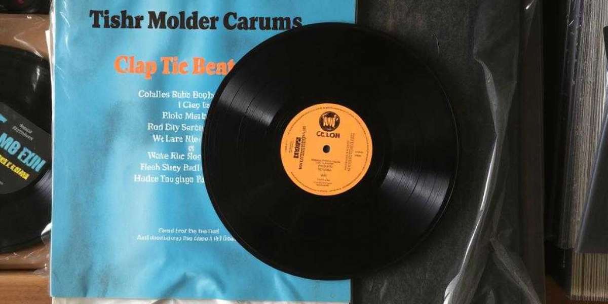 From "Awaara" to "Shree 420": The Magic of Raj Kapoor Film Soundtracks on Vinyl