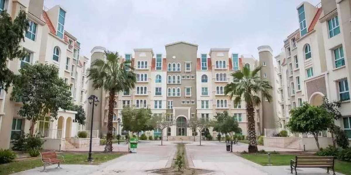 Mamzar Swimming Pool Dubai