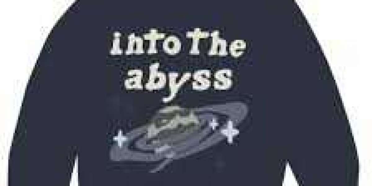 Broken Planet Market: Bold Streetwear for Trendsetters